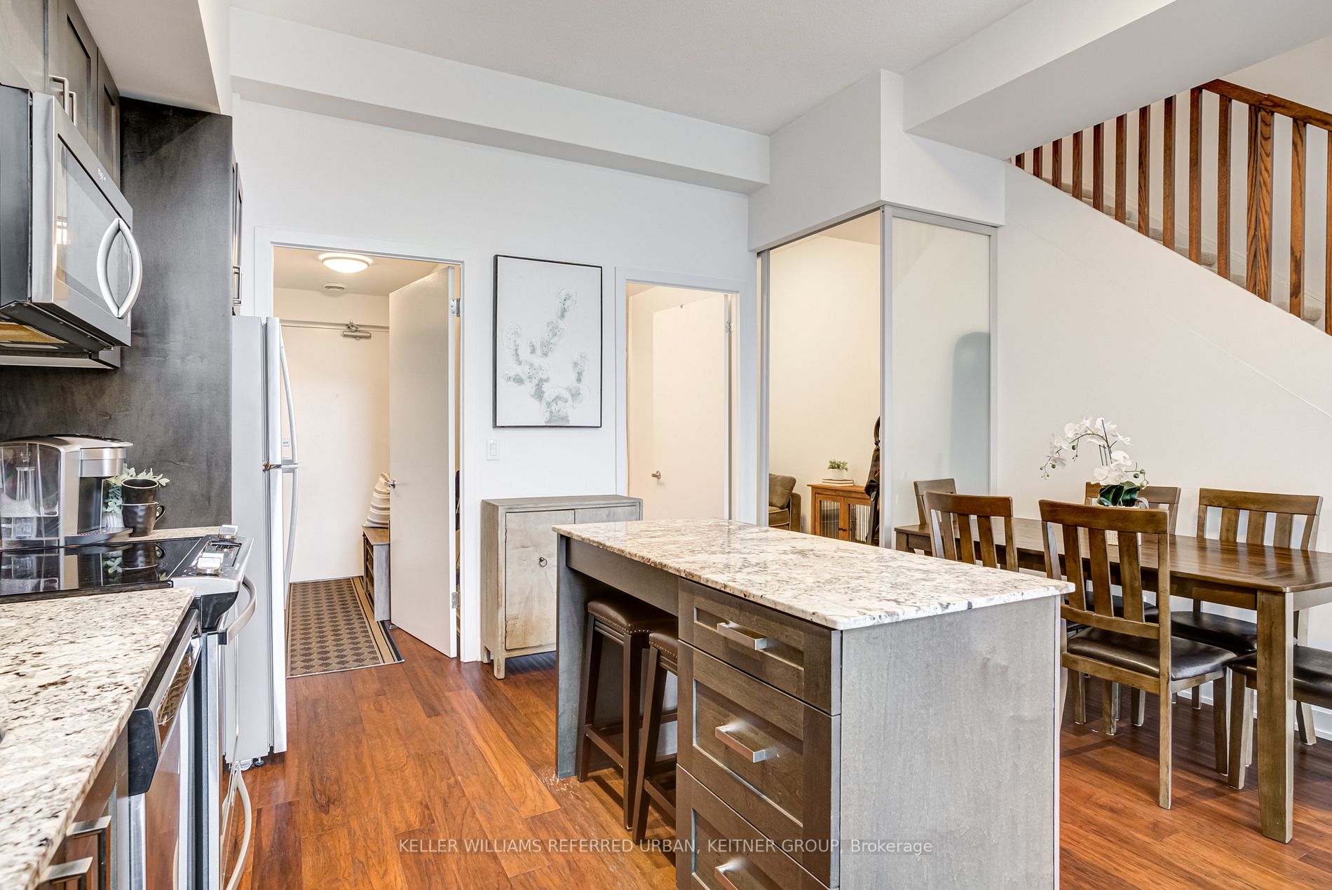 5240 Dundas St, #B205