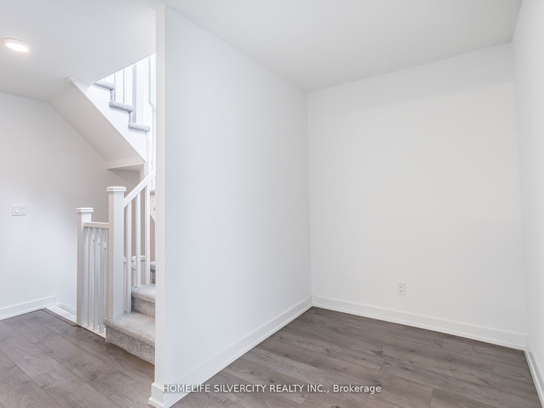 1141 Cooke Boulevard #403