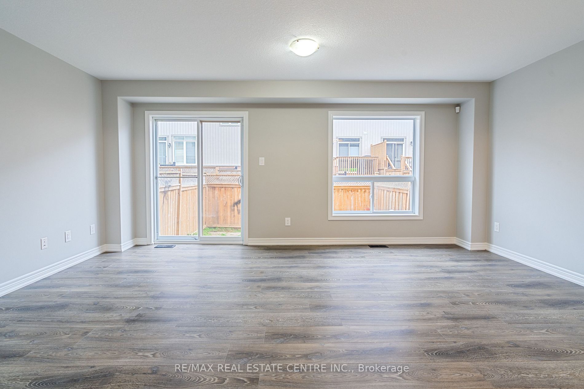 124 Parkinson Cres, #62