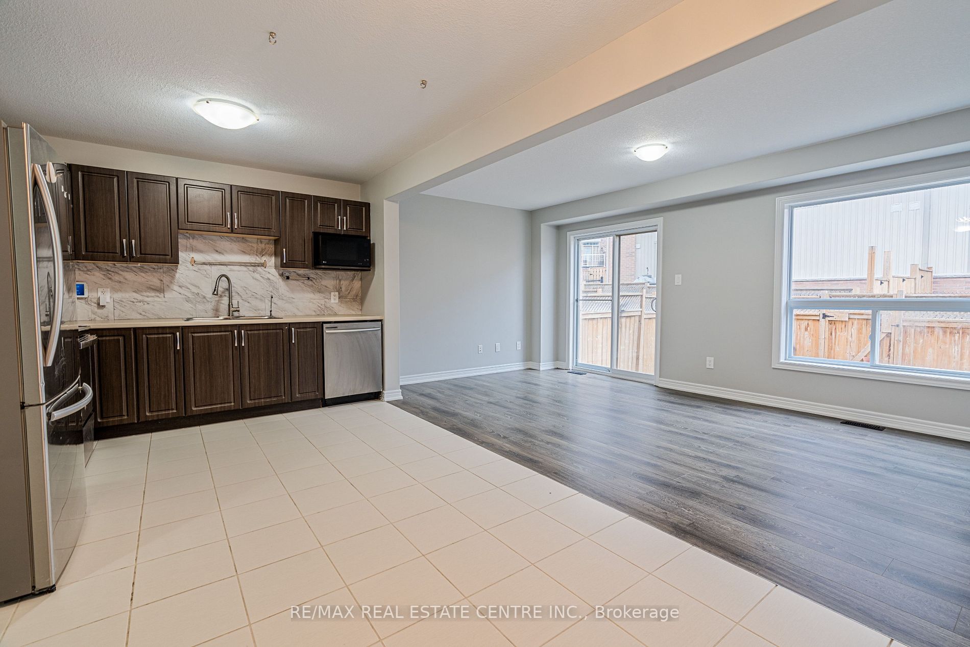 124 Parkinson Cres, #62