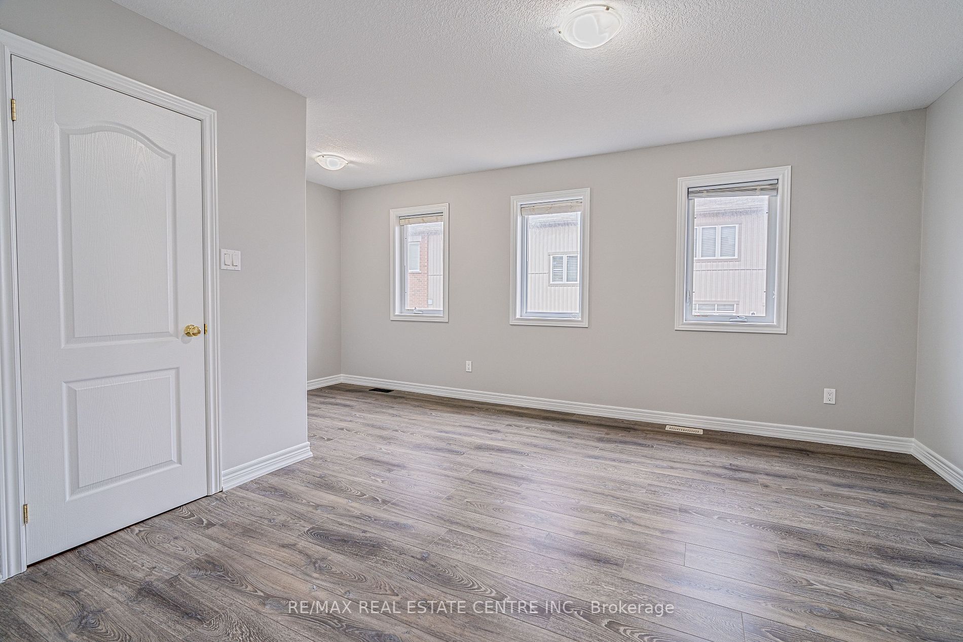 124 Parkinson Cres, #62