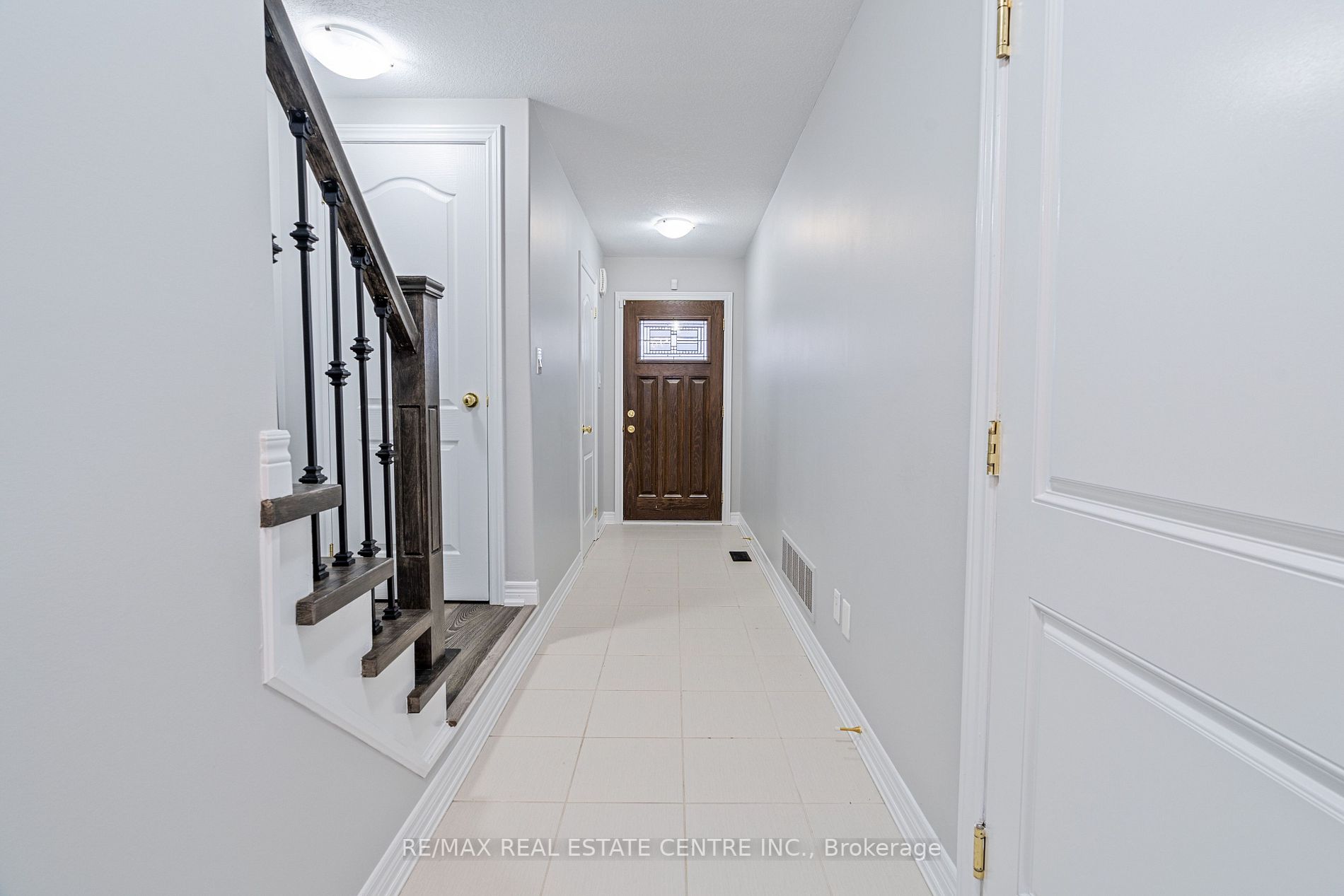124 Parkinson Cres, #62