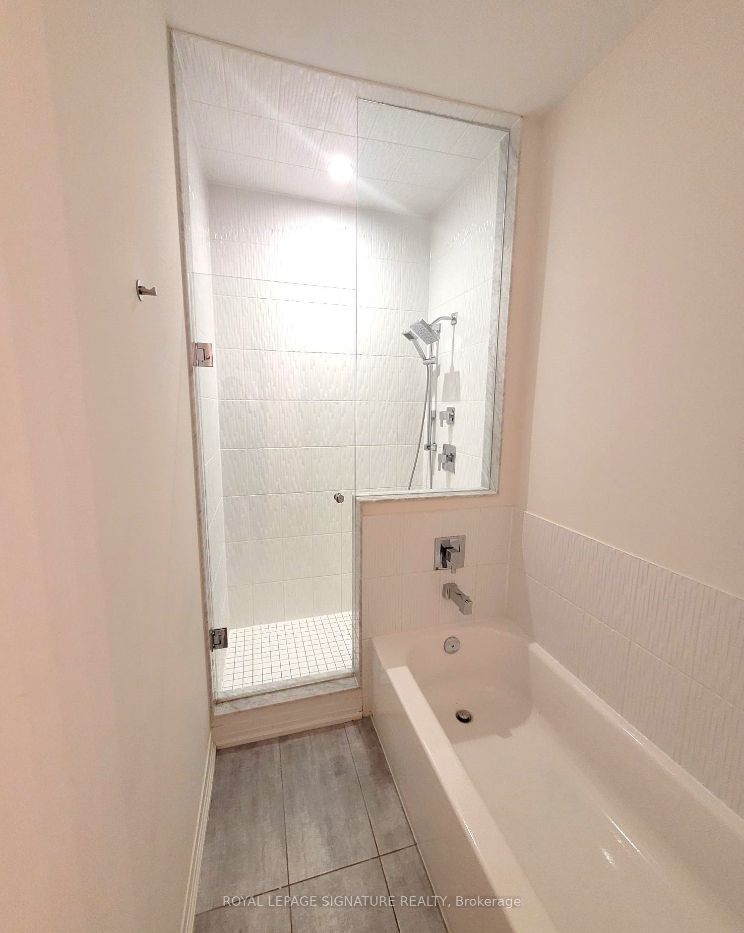 62 Preston Meadow Ave, #6