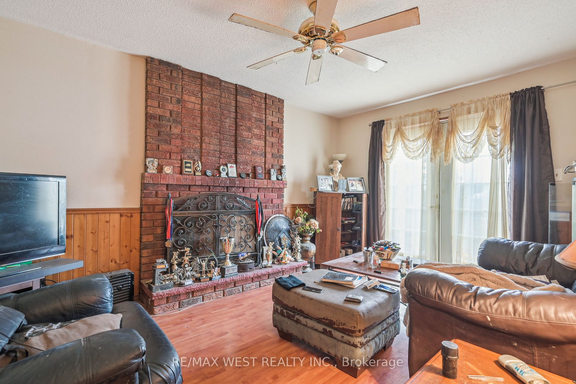 2859 Constable Road