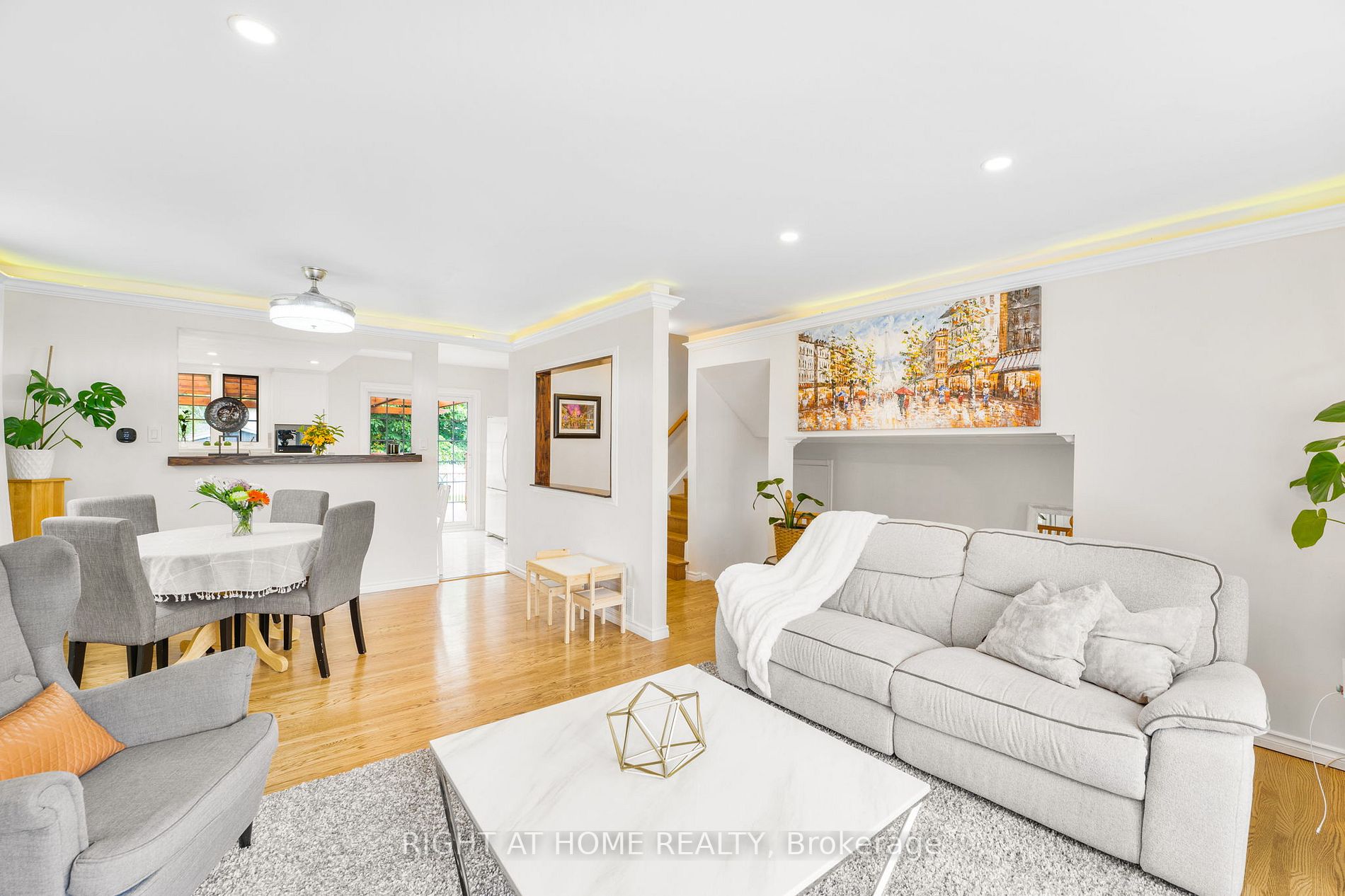 8 Kilmanagh Crt