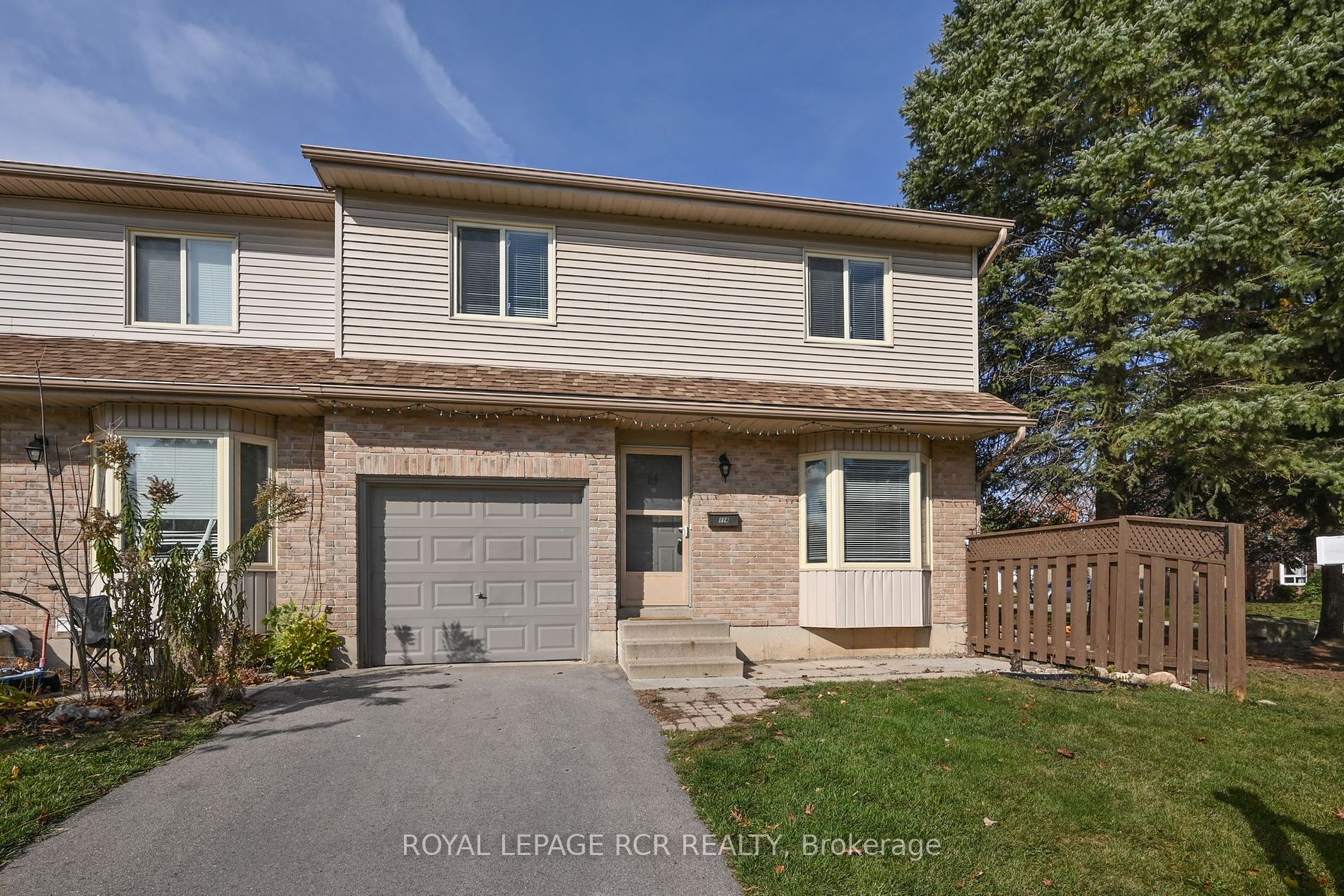 90 Lawrence Avenue, #114