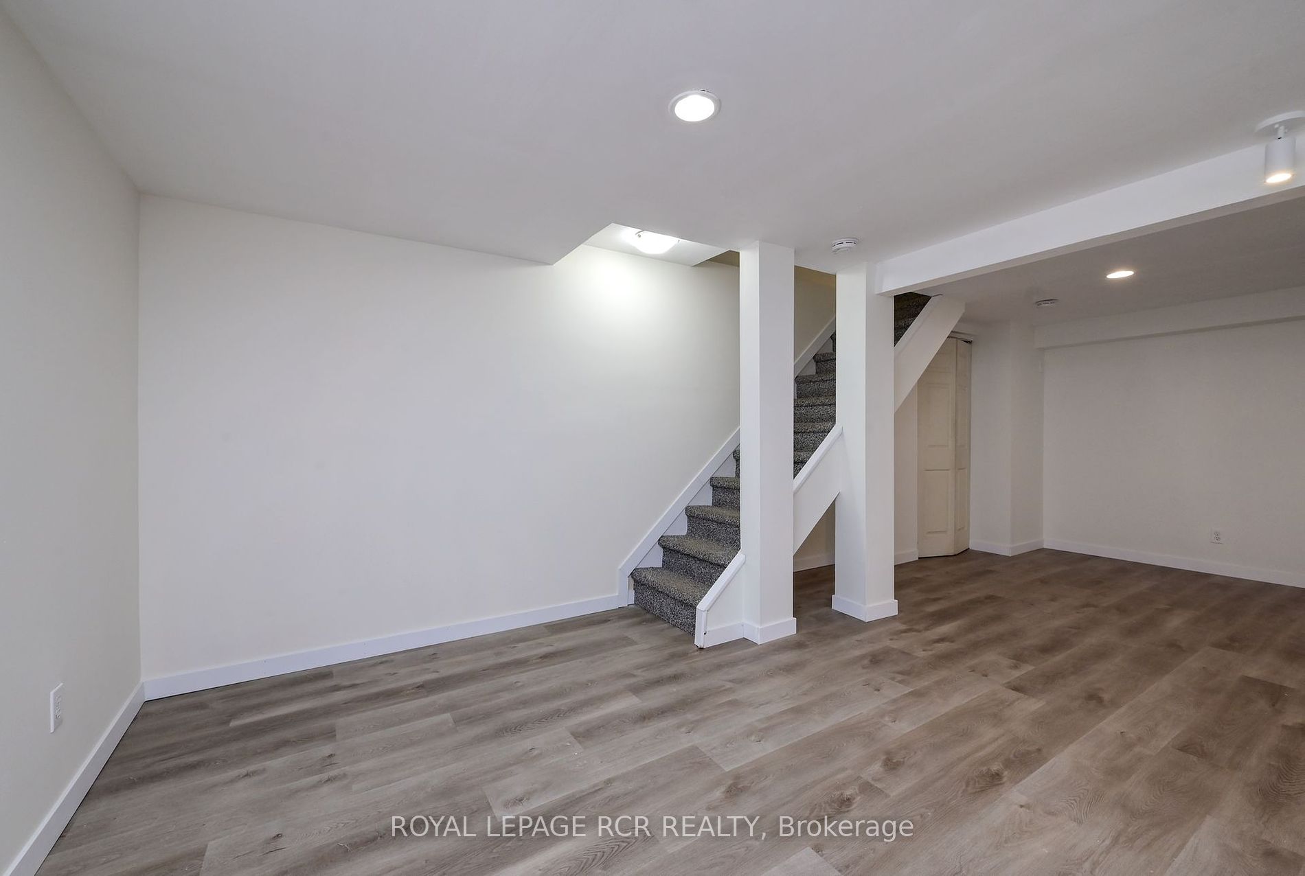 90 Lawrence Avenue, #114