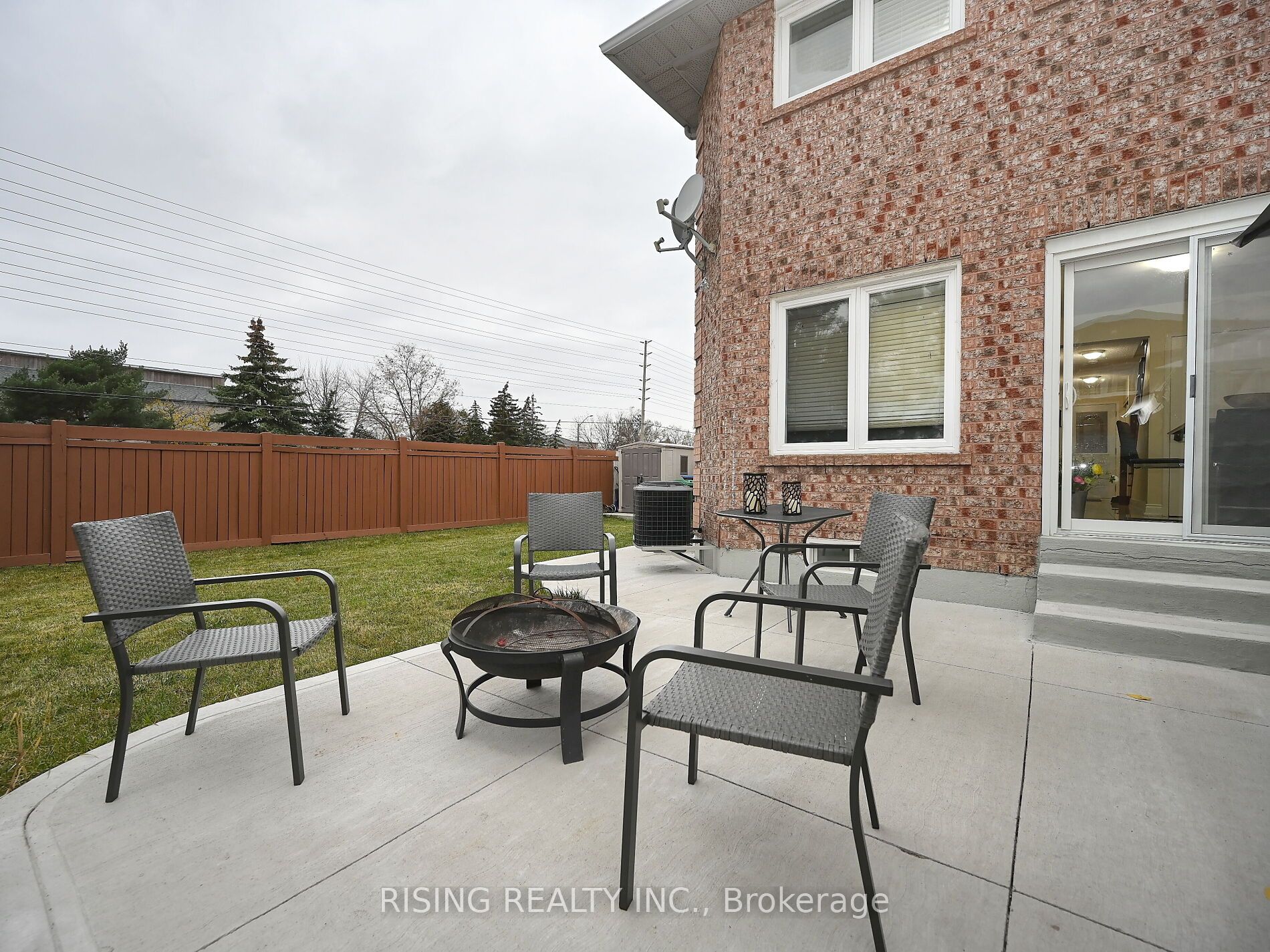 5822 Mersey Street