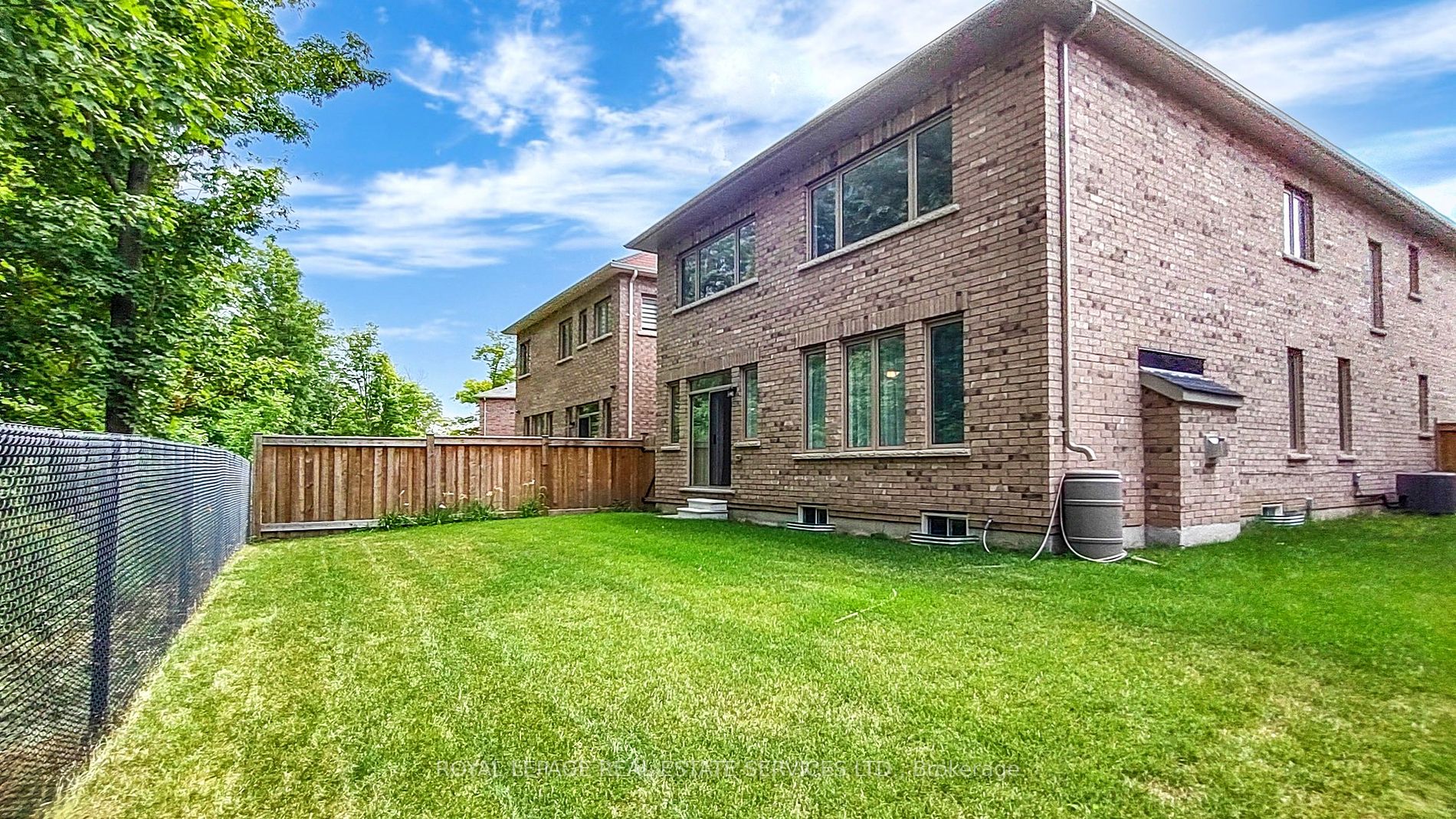 155 Upper Canada Court