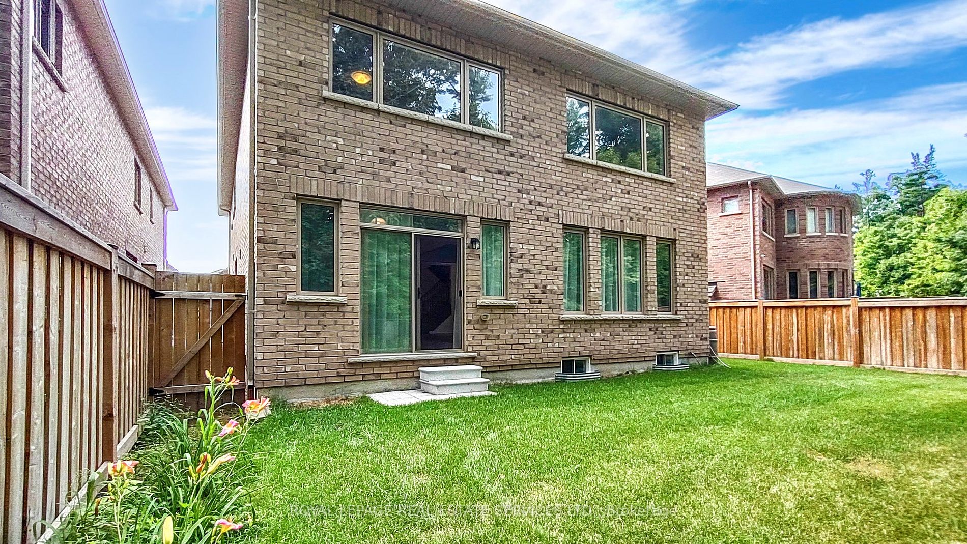 155 Upper Canada Court