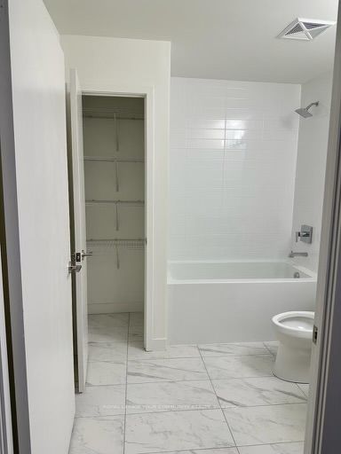859 The Queensway, #207
