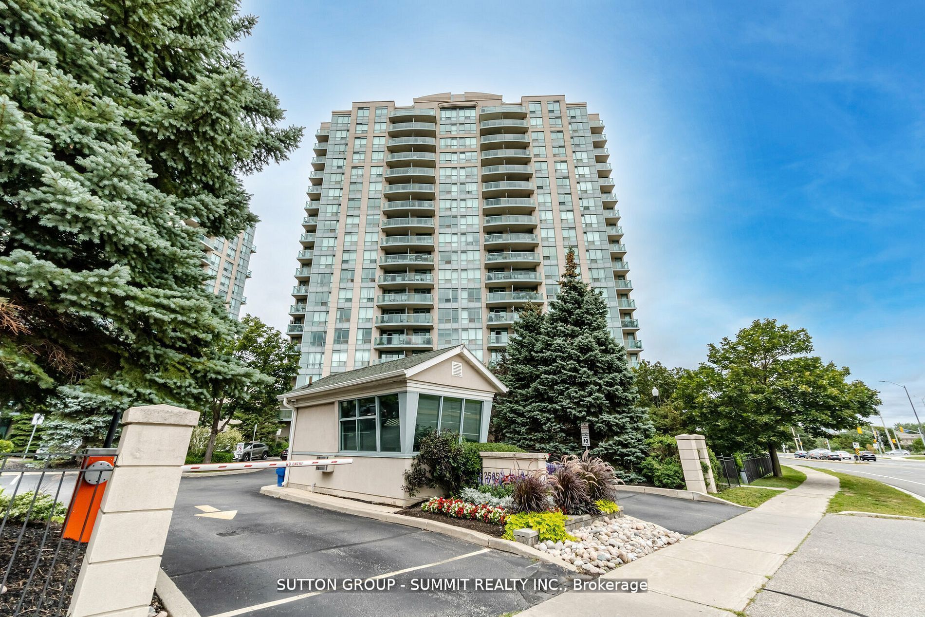 2545 Erin Centre Blvd, #609
