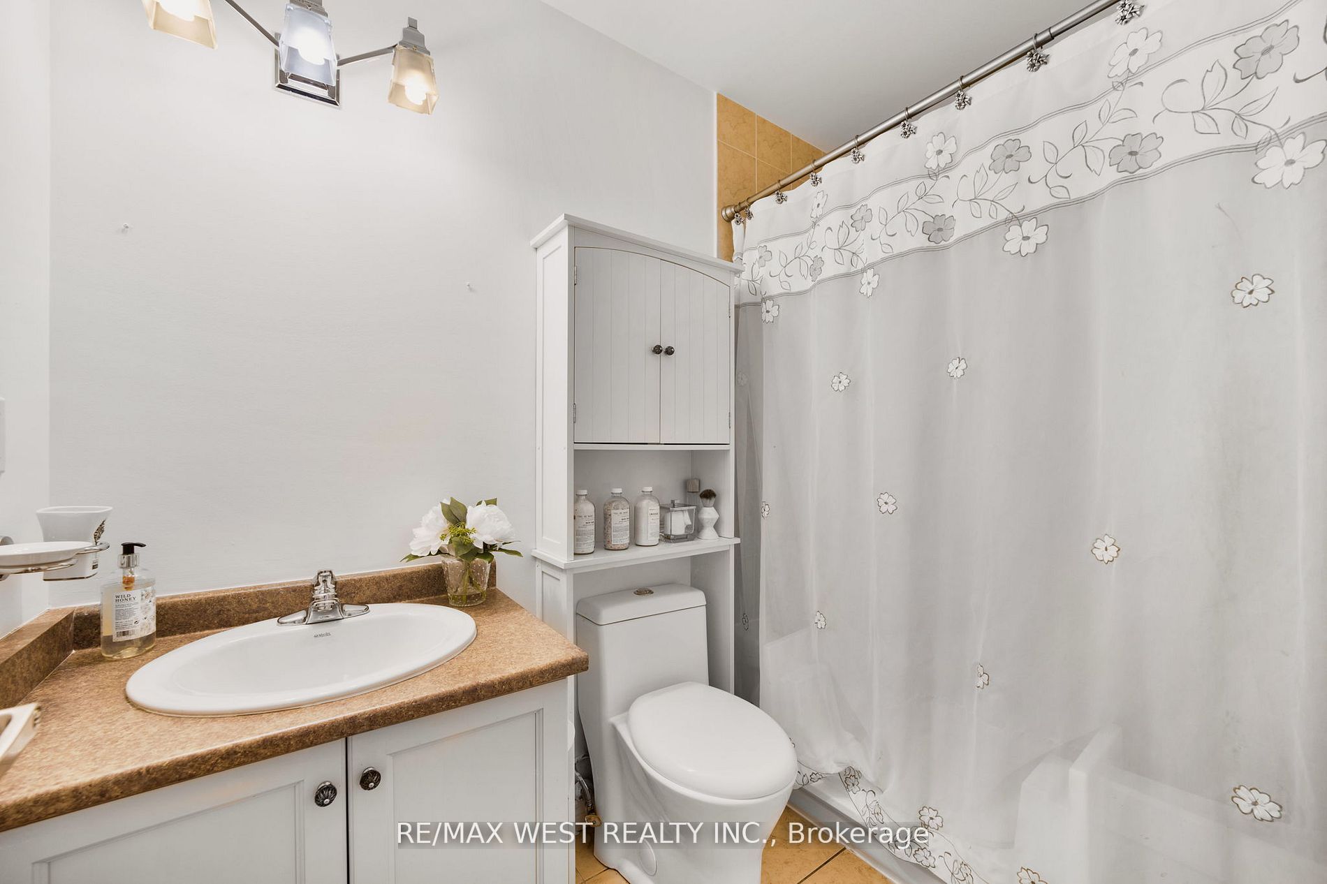 2772 Keele St, #804