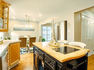 324 Woodlawn Cres