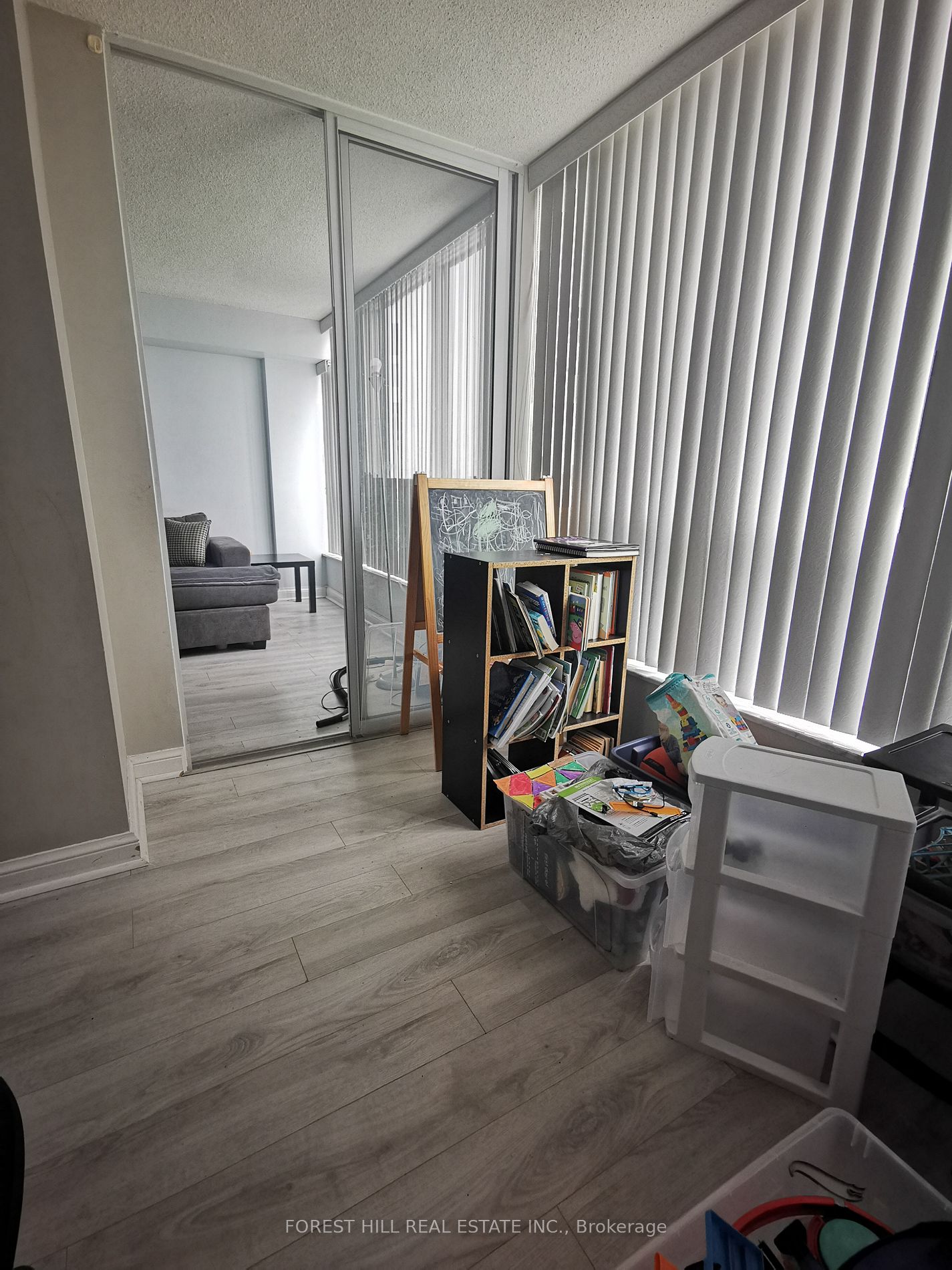 22 Hanover Rd, #1403