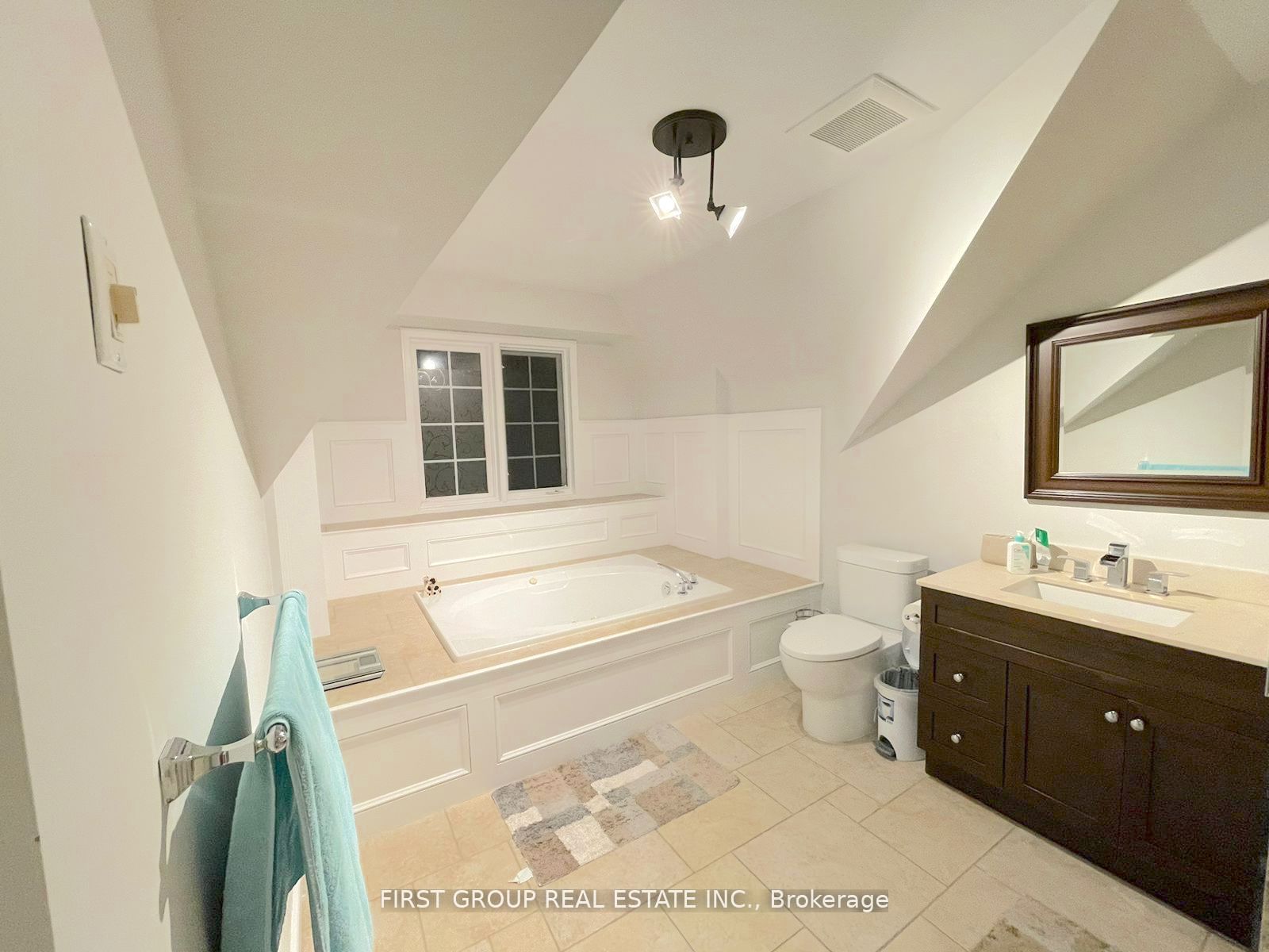 170 Gatwick Dr