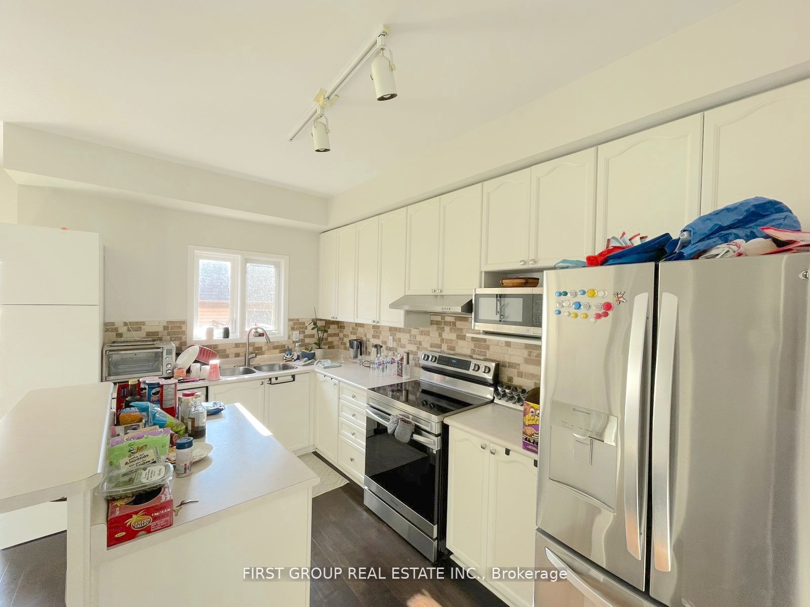 170 Gatwick Dr