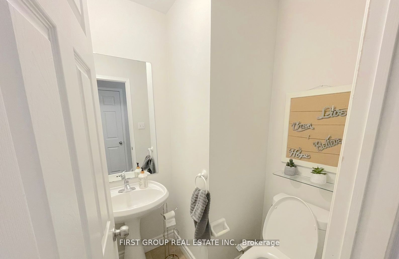 170 Gatwick Dr