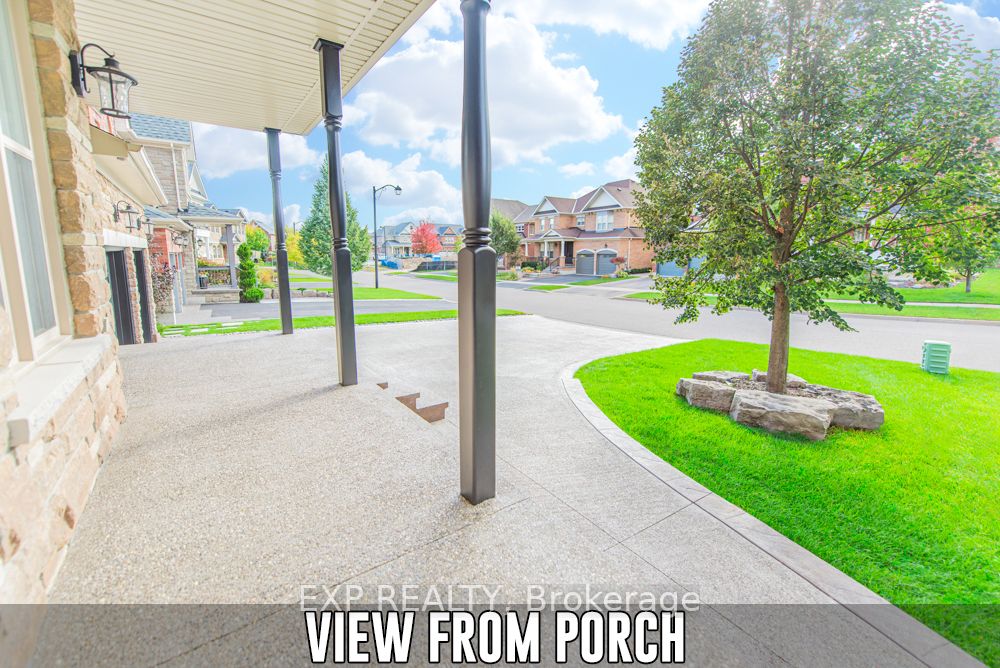 8 Mccandless Crt