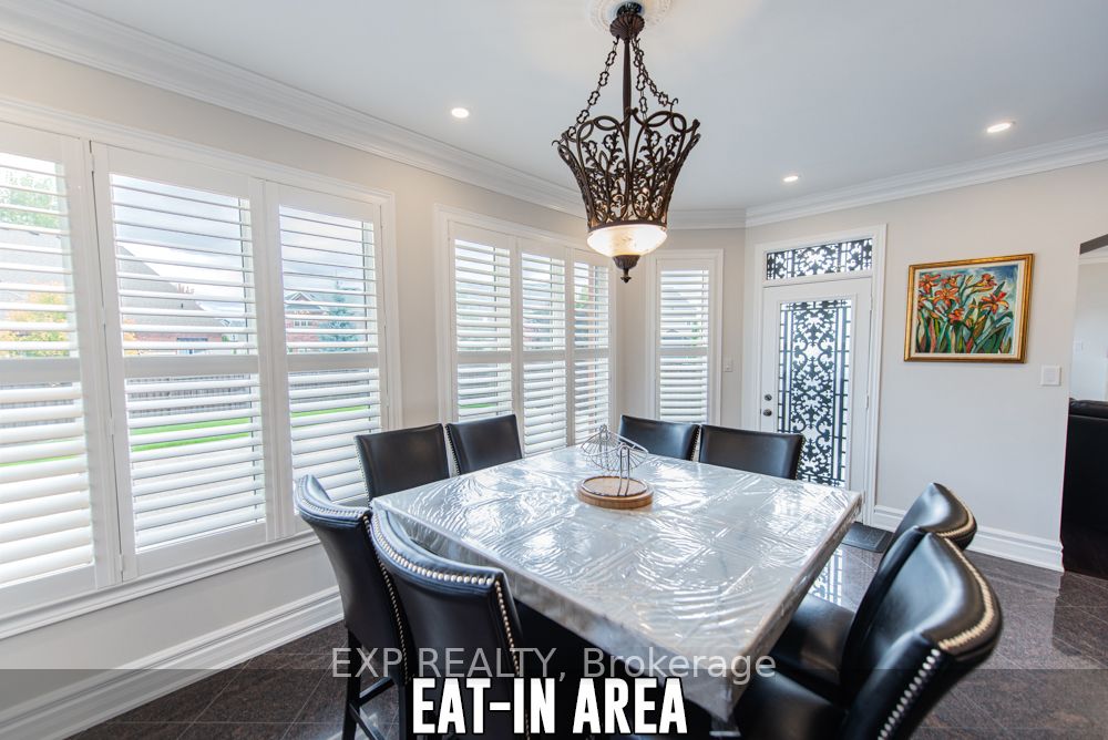 8 Mccandless Crt