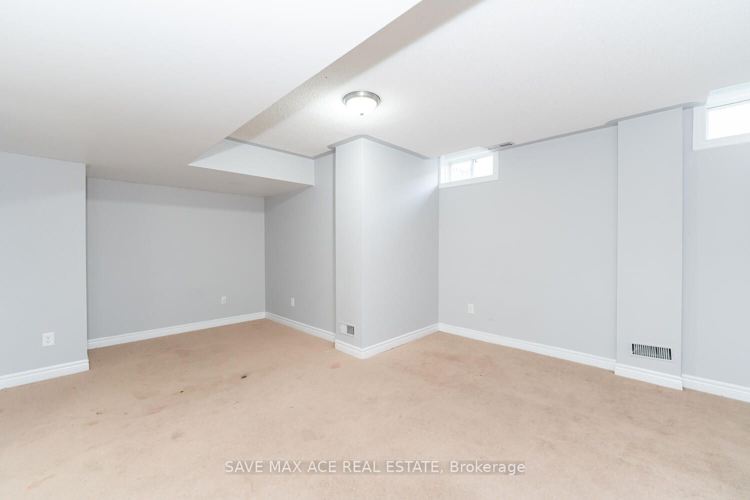 59 Totten Dr