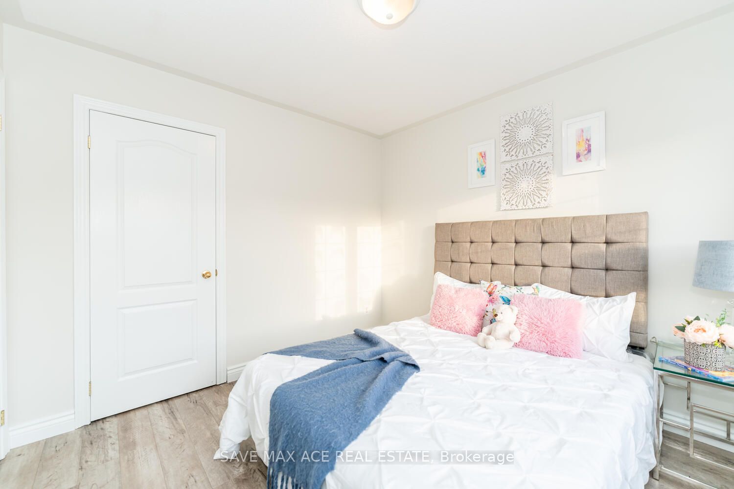 59 Totten Dr