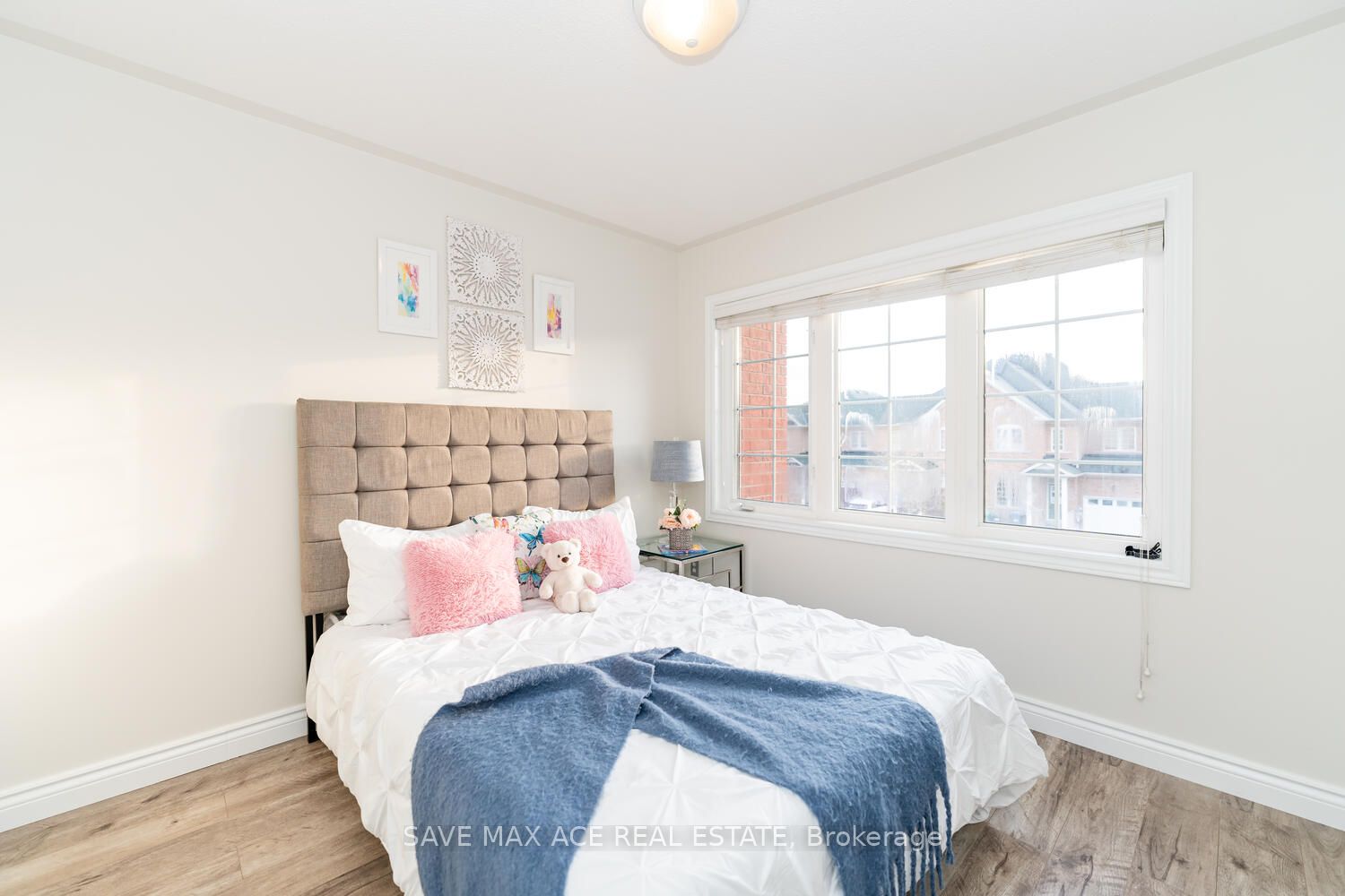 59 Totten Dr