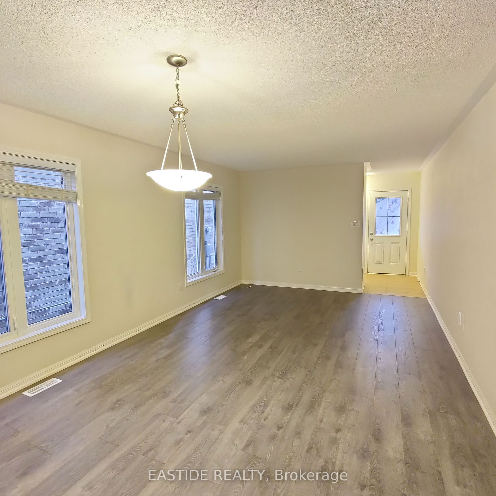 917 Farmstead Drive