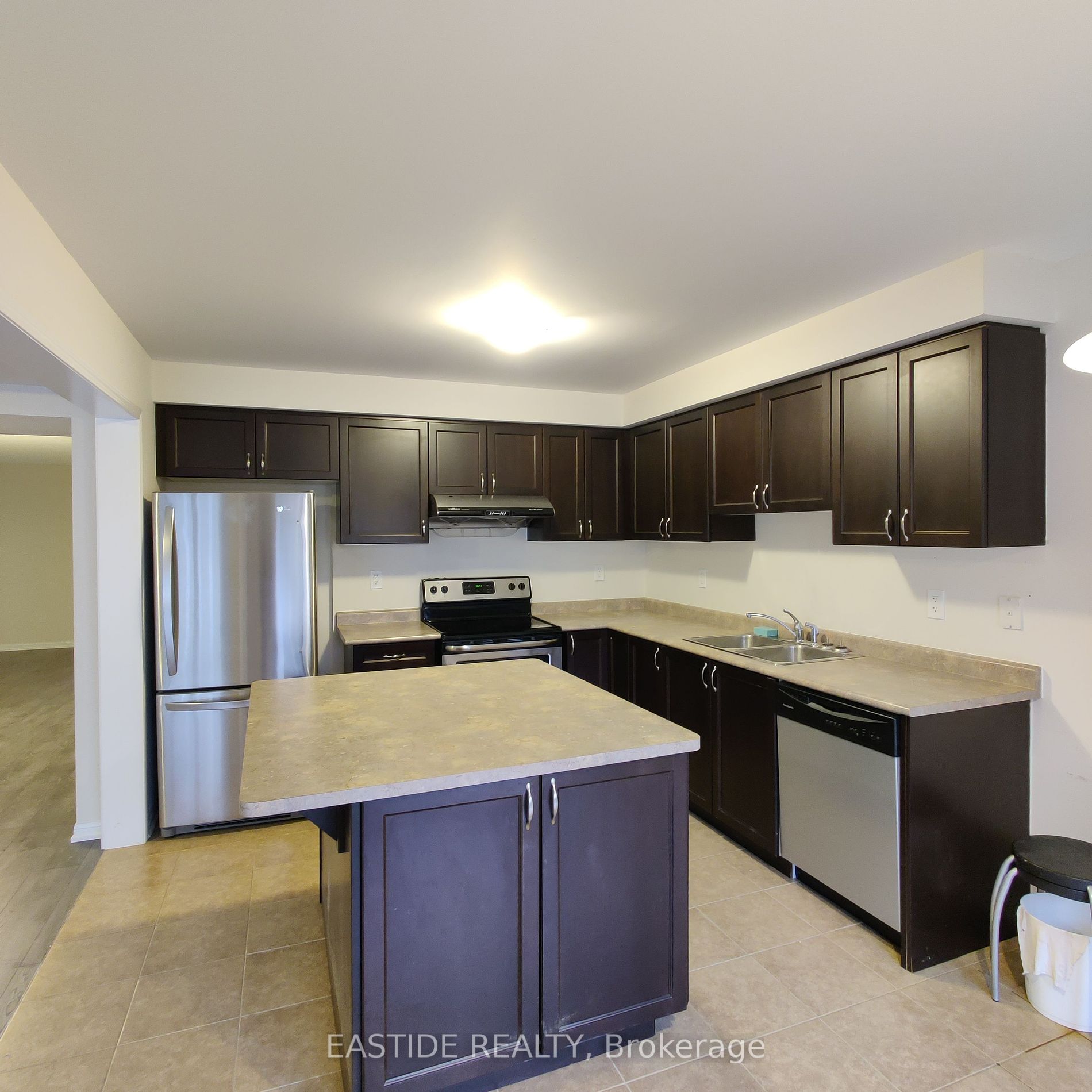917 Farmstead Drive