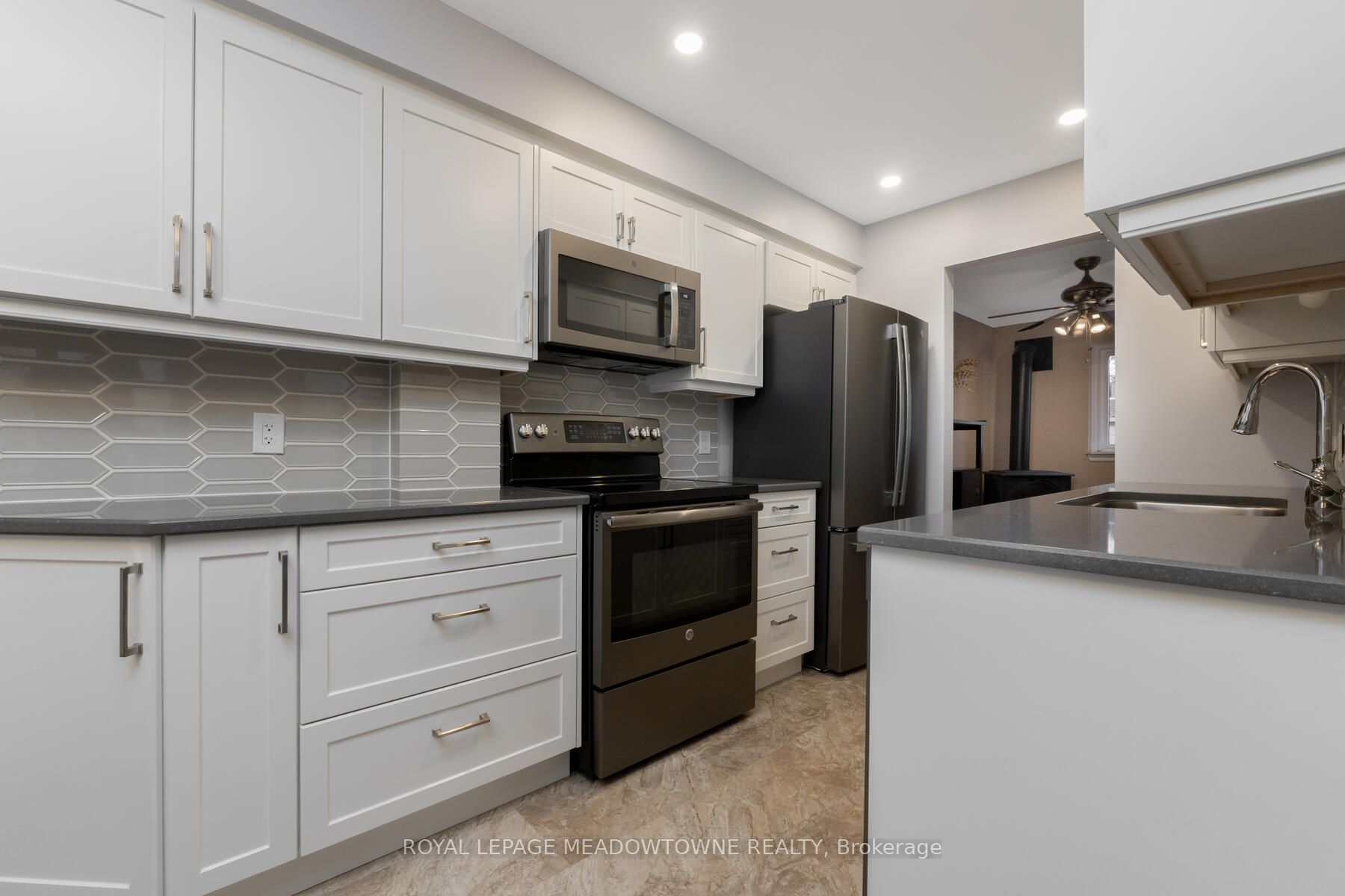 59 Maple Ave, #37