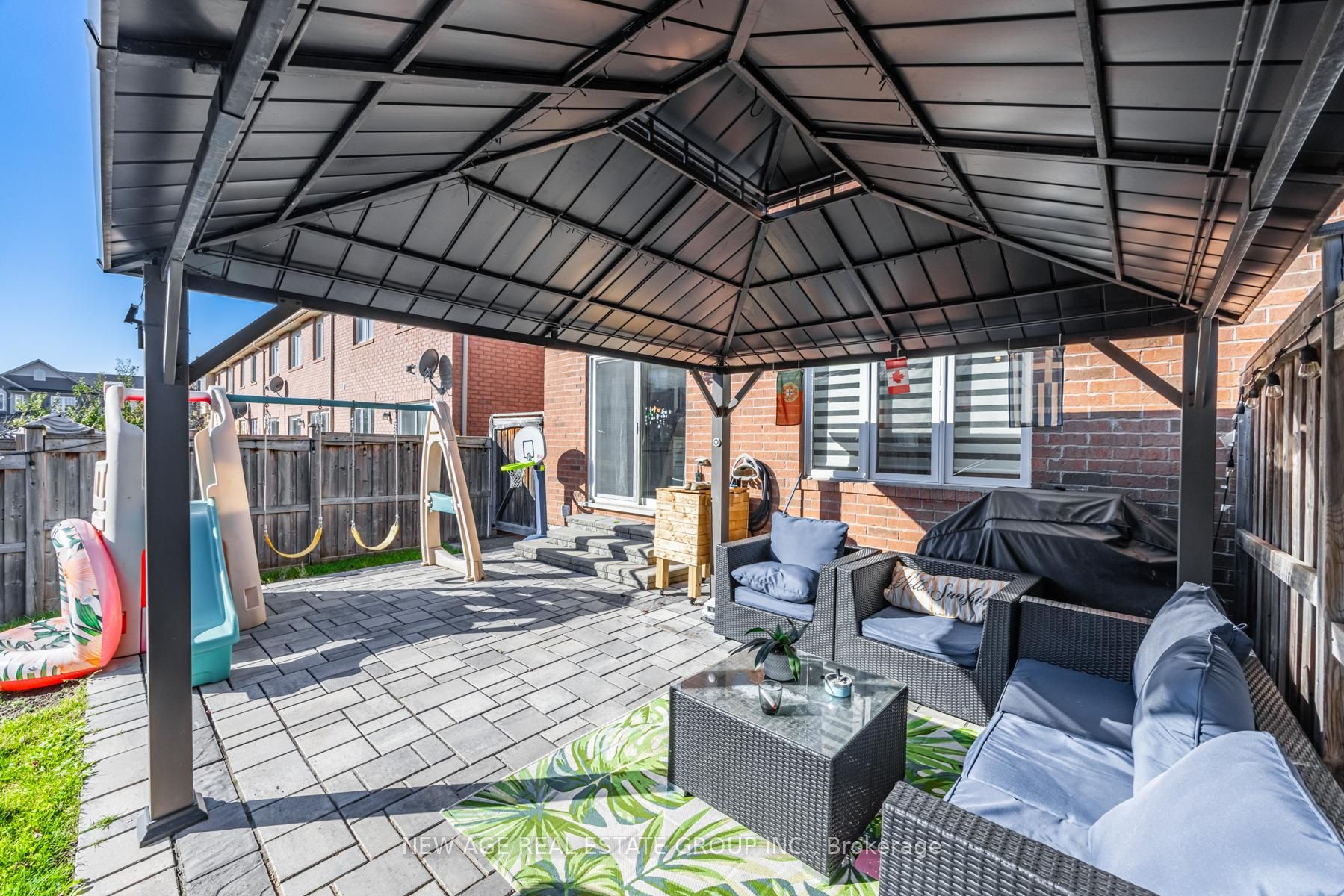 83 Willet Terrace