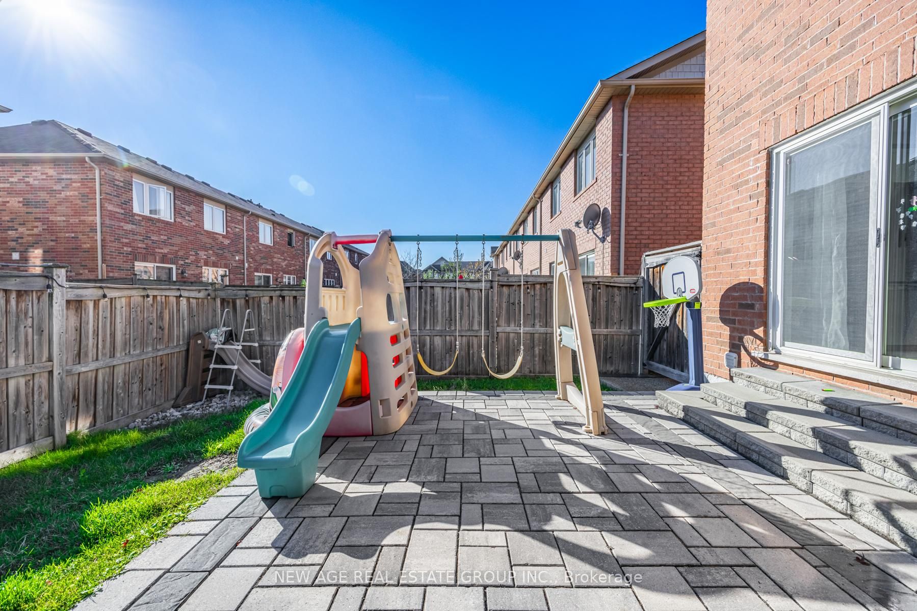 83 Willet Terrace