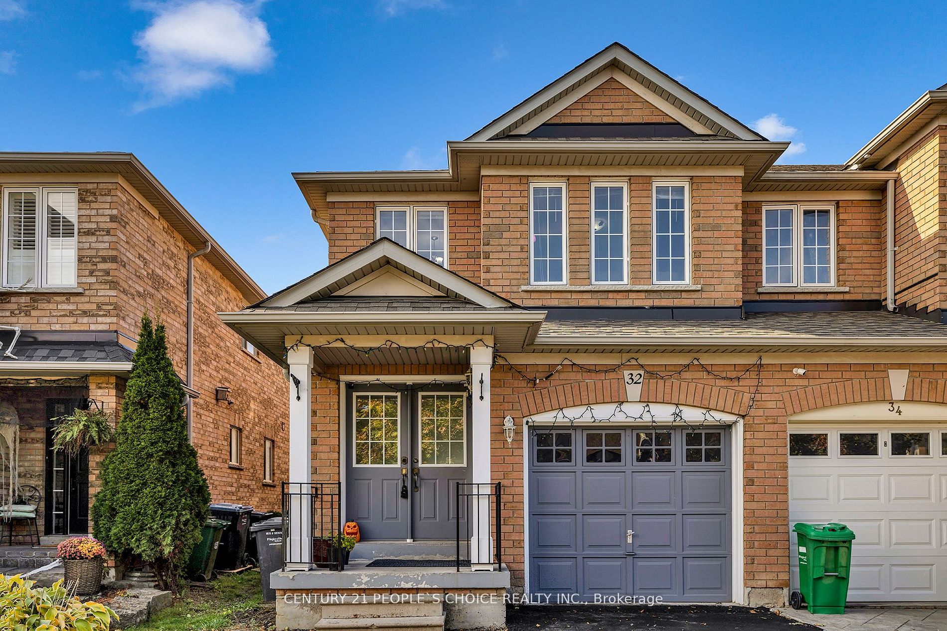 32 Frank Johnston Rd