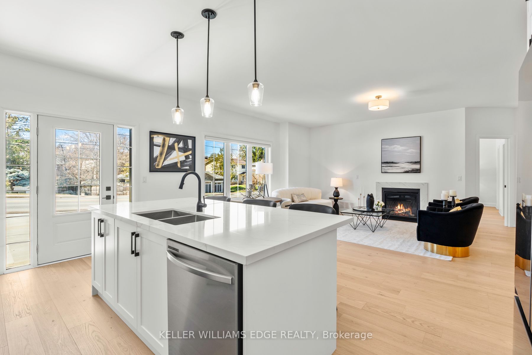 4 Santa Barbara Lane, #2