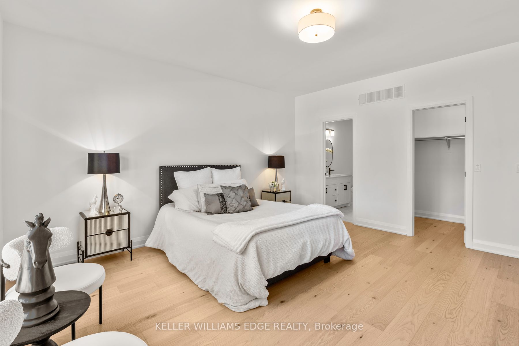 4 Santa Barbara Lane, #2