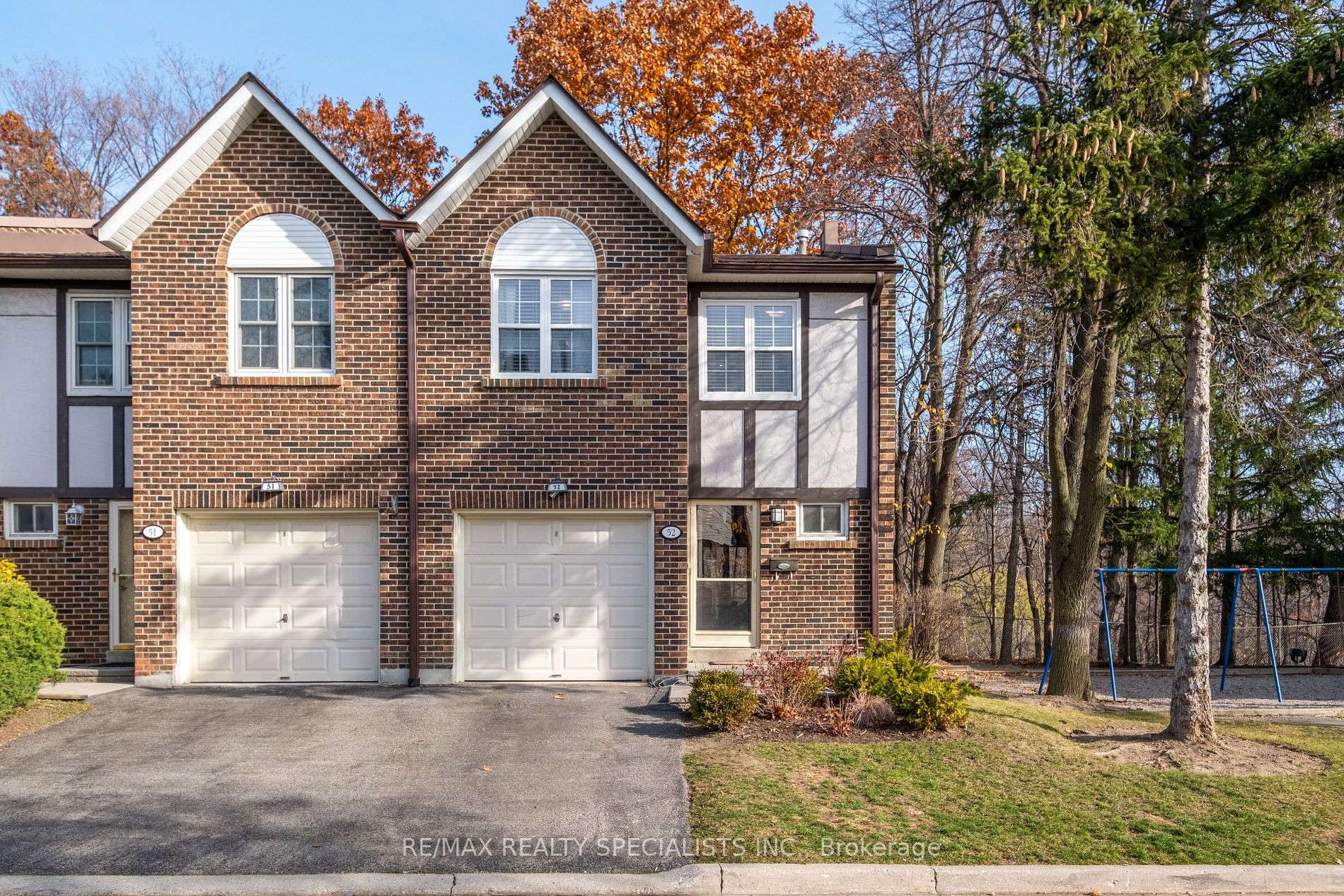 2120 Rathburn Rd E, #52