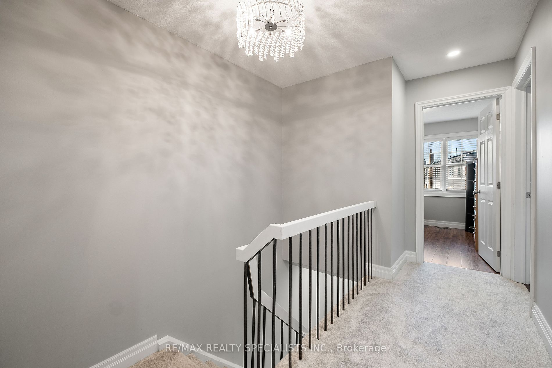 2120 Rathburn Rd E, #52