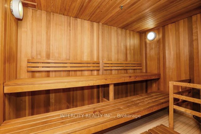 16 Brookers Lane, #1802