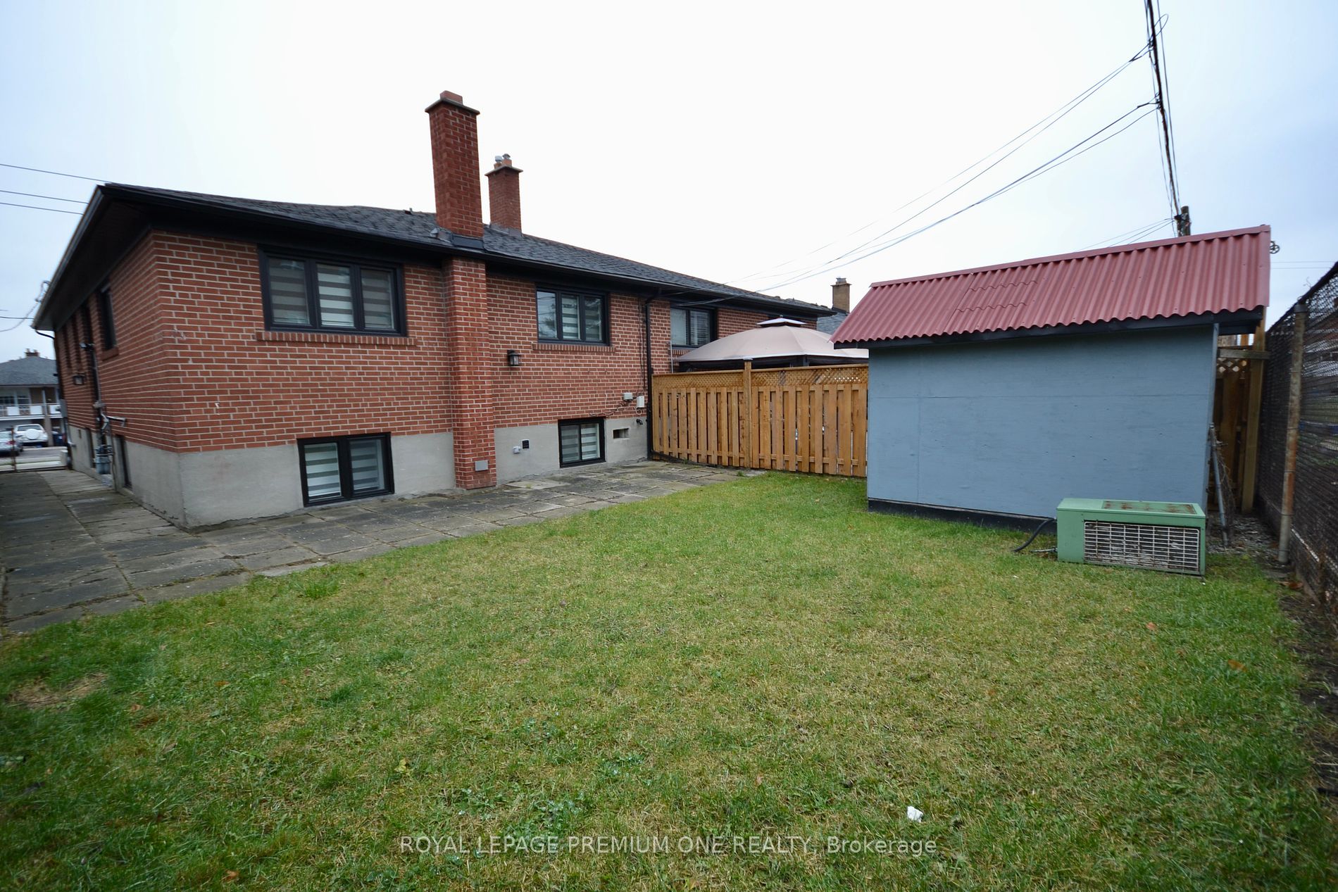 58 Dovehouse Avenue, #Lower