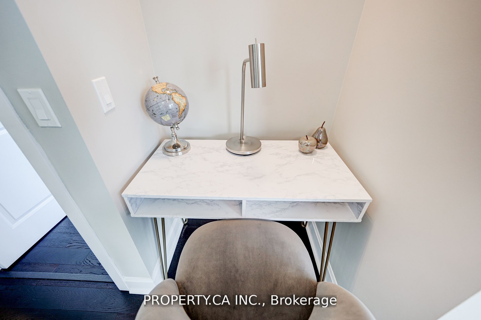 33 Shore Breeze Dr, #2501