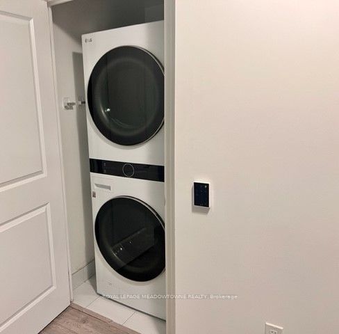 1050 Main Street E, #315