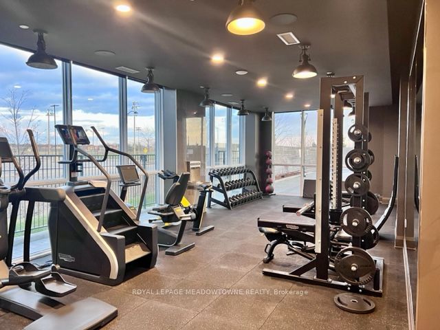 1050 Main Street E, #315