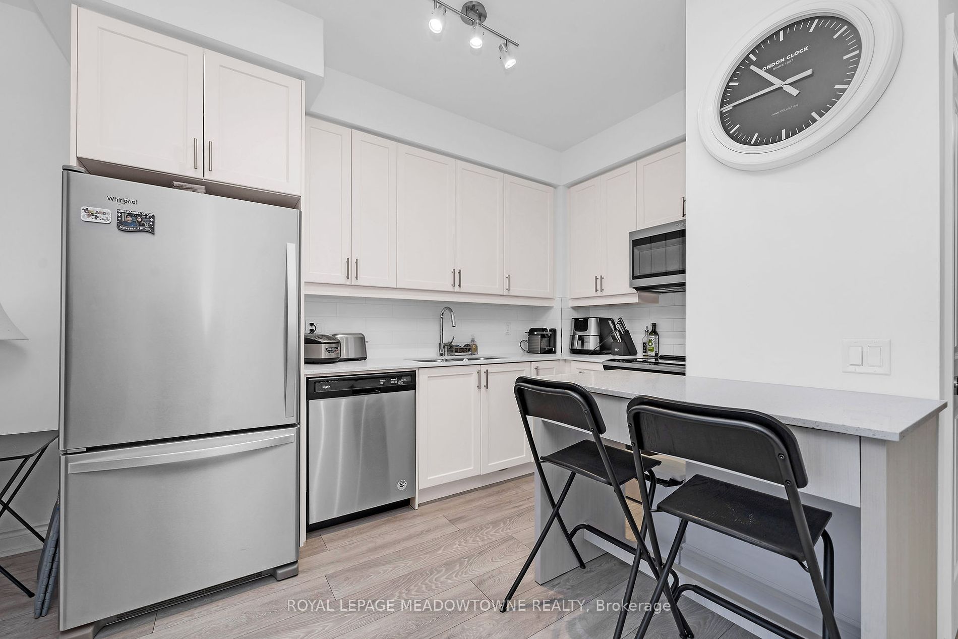 1050 Main Street E, #315
