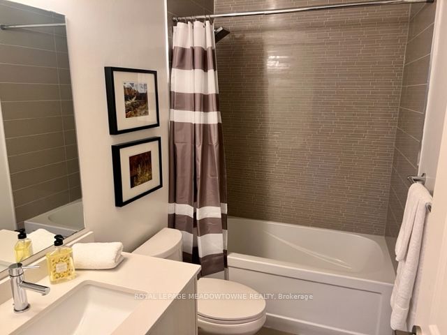 1050 Main Street E, #315
