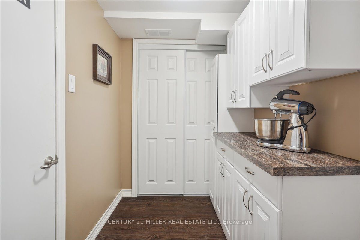 3065 Eberly Woods Drive