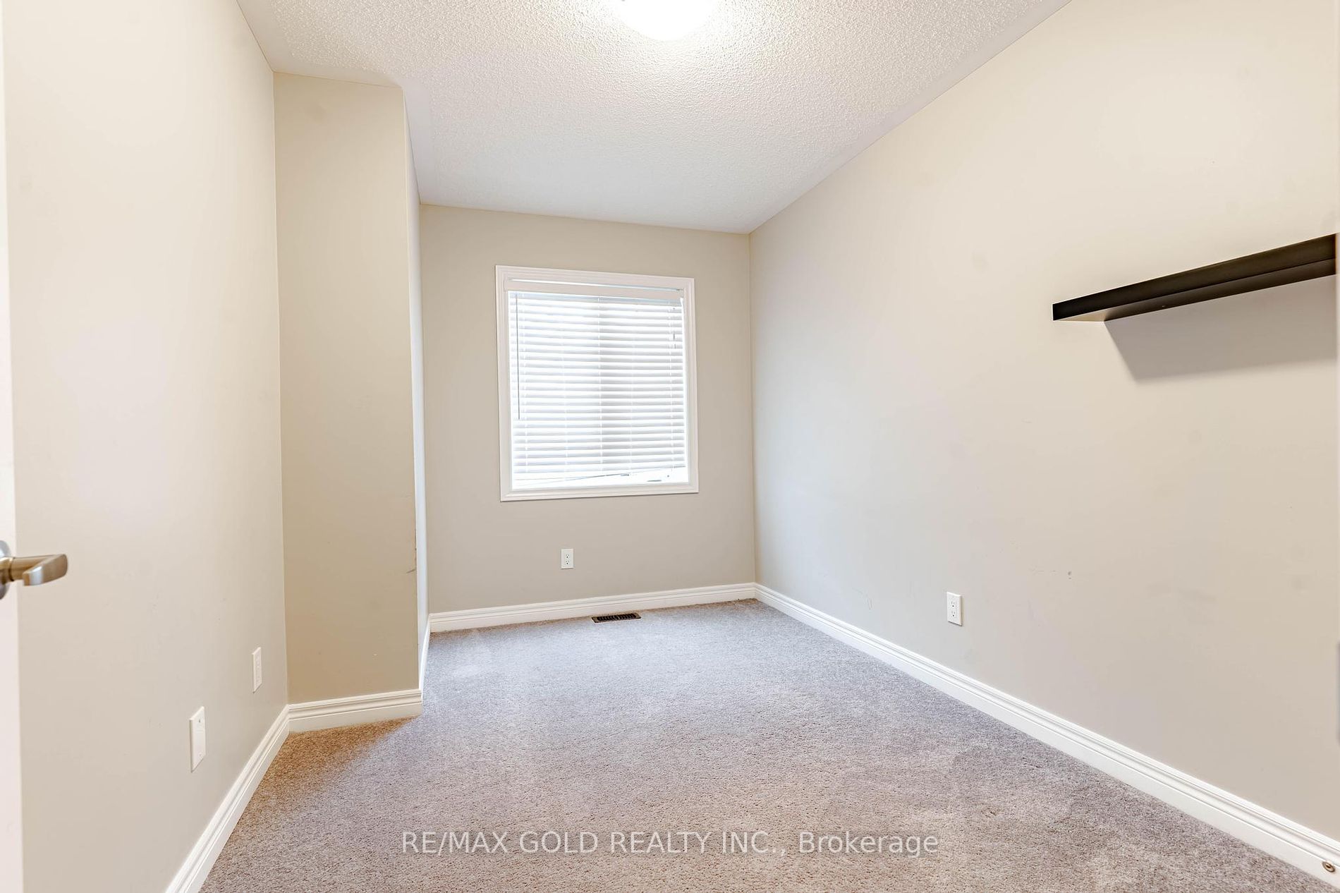 11 Doris Pawley Cres