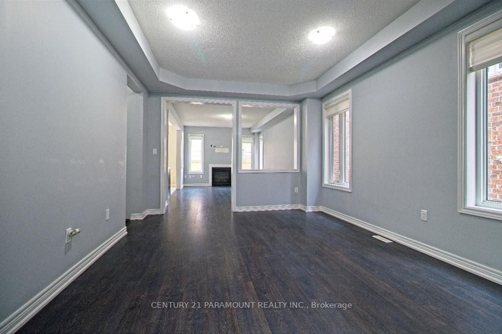 11 Monceau Rd