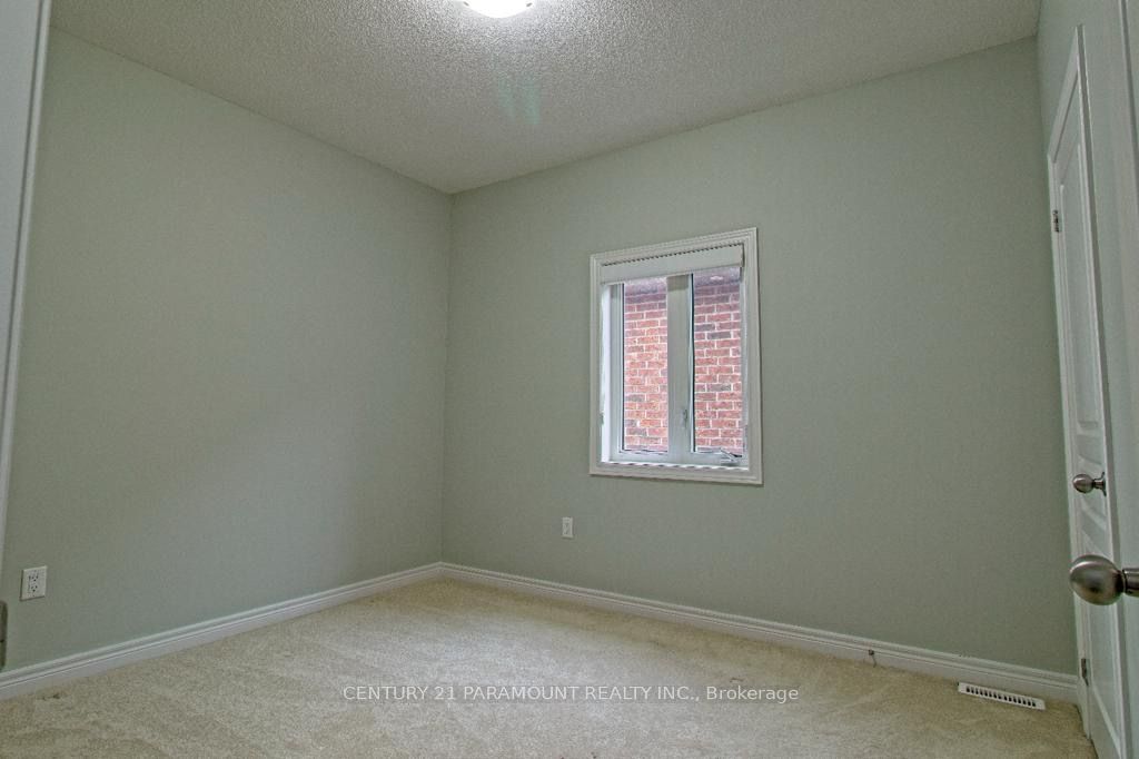 11 Monceau Rd
