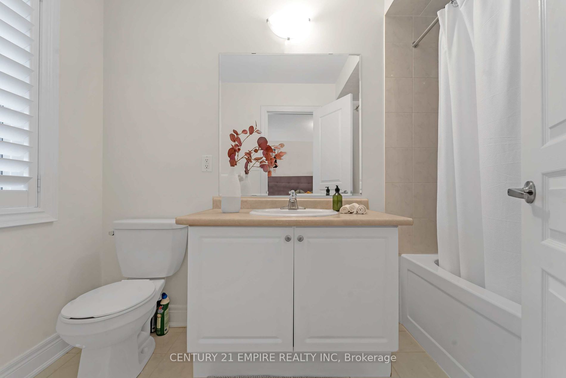 508 Hinchey Crescent