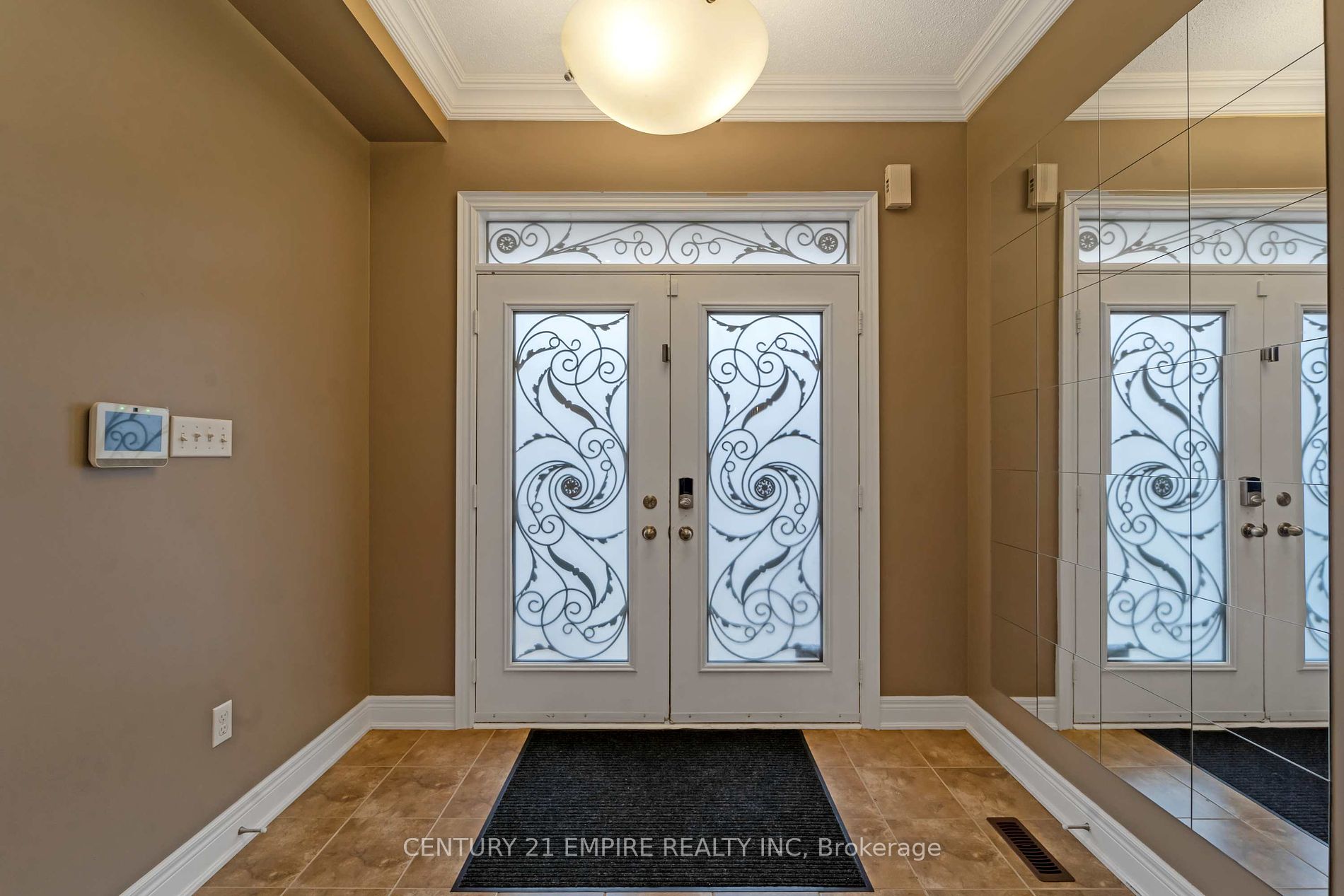 508 Hinchey Crescent